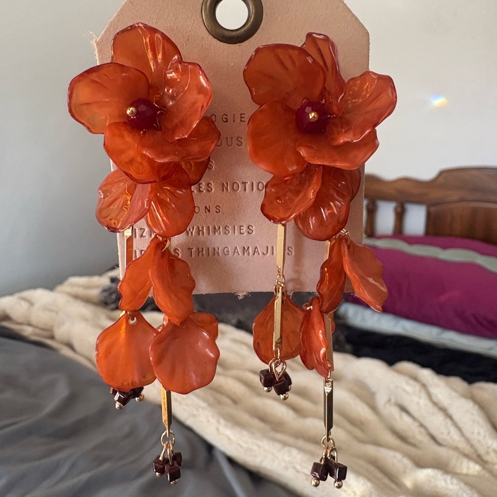New Anthropologie Floral Drop Earrings